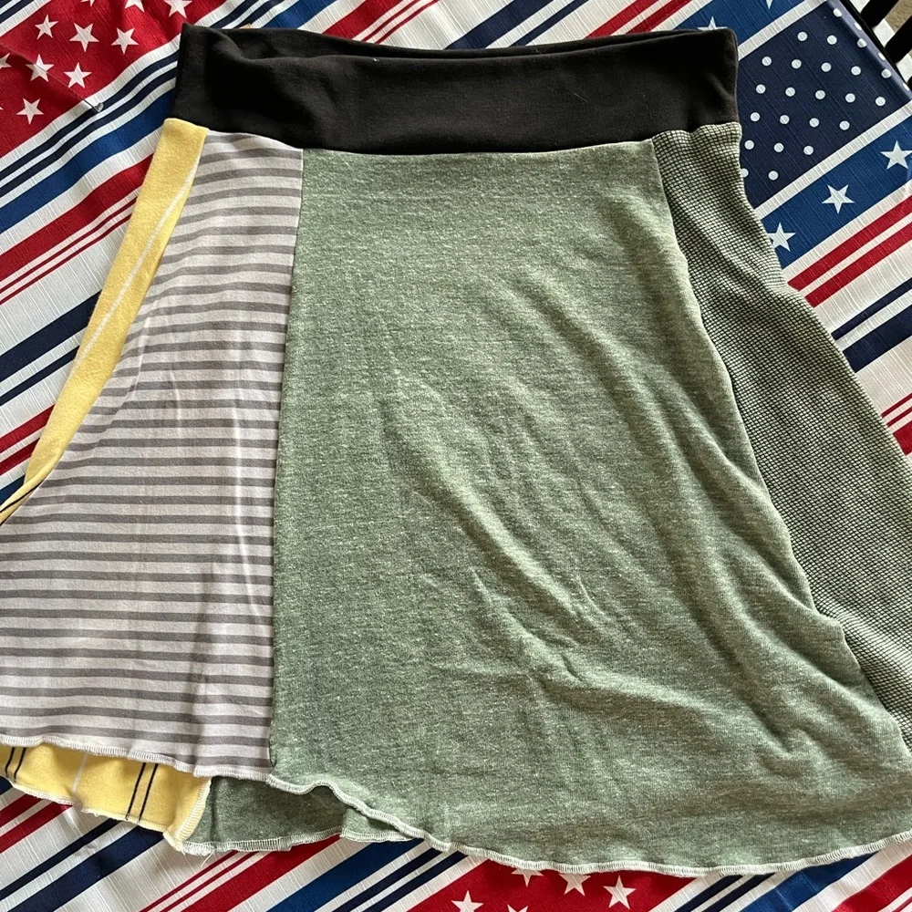 Green Bay Packers Women's Skirt - Green and Yellow - Picture 4 of 8